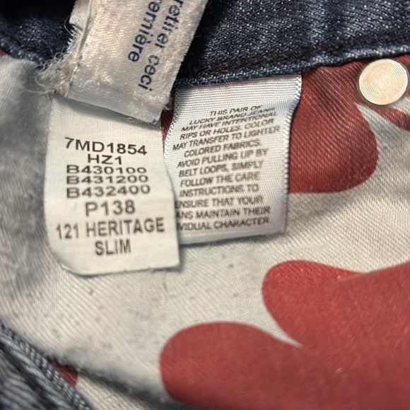 Lucky Brand 121 heritage slim men’s jeans- 32x32- blue denim, button fly - Picture 9 of 12